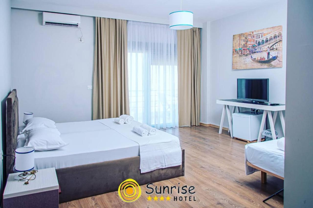 Sunrise Hotel Sarandë Eksteriør bilde