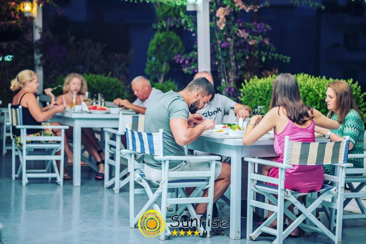 Sunrise Hotel Sarandë Eksteriør bilde