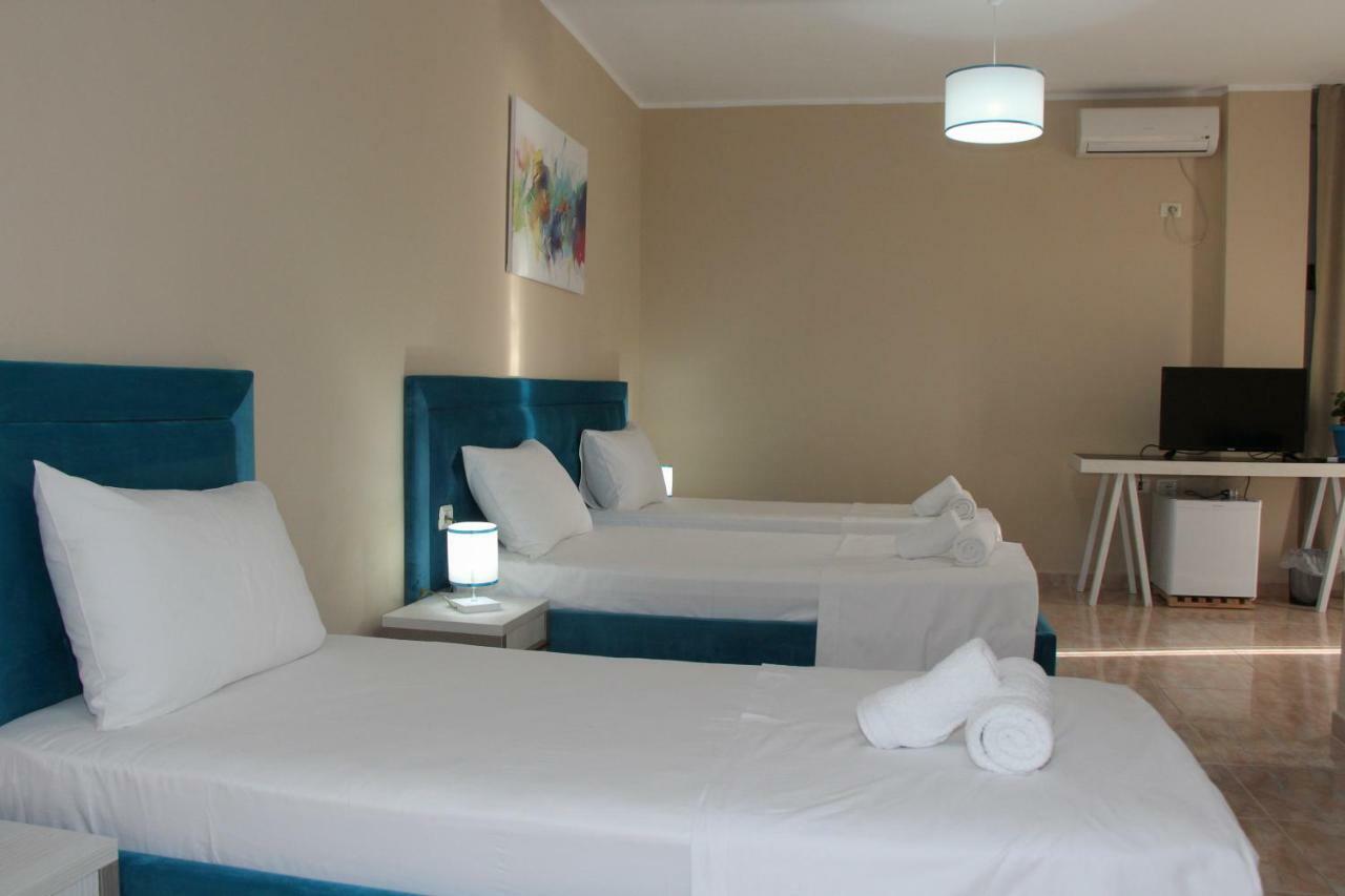 Sunrise Hotel Sarandë Eksteriør bilde