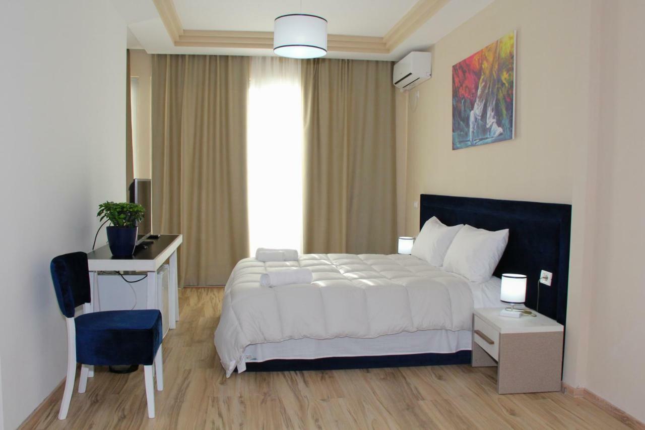 Sunrise Hotel Sarandë Eksteriør bilde