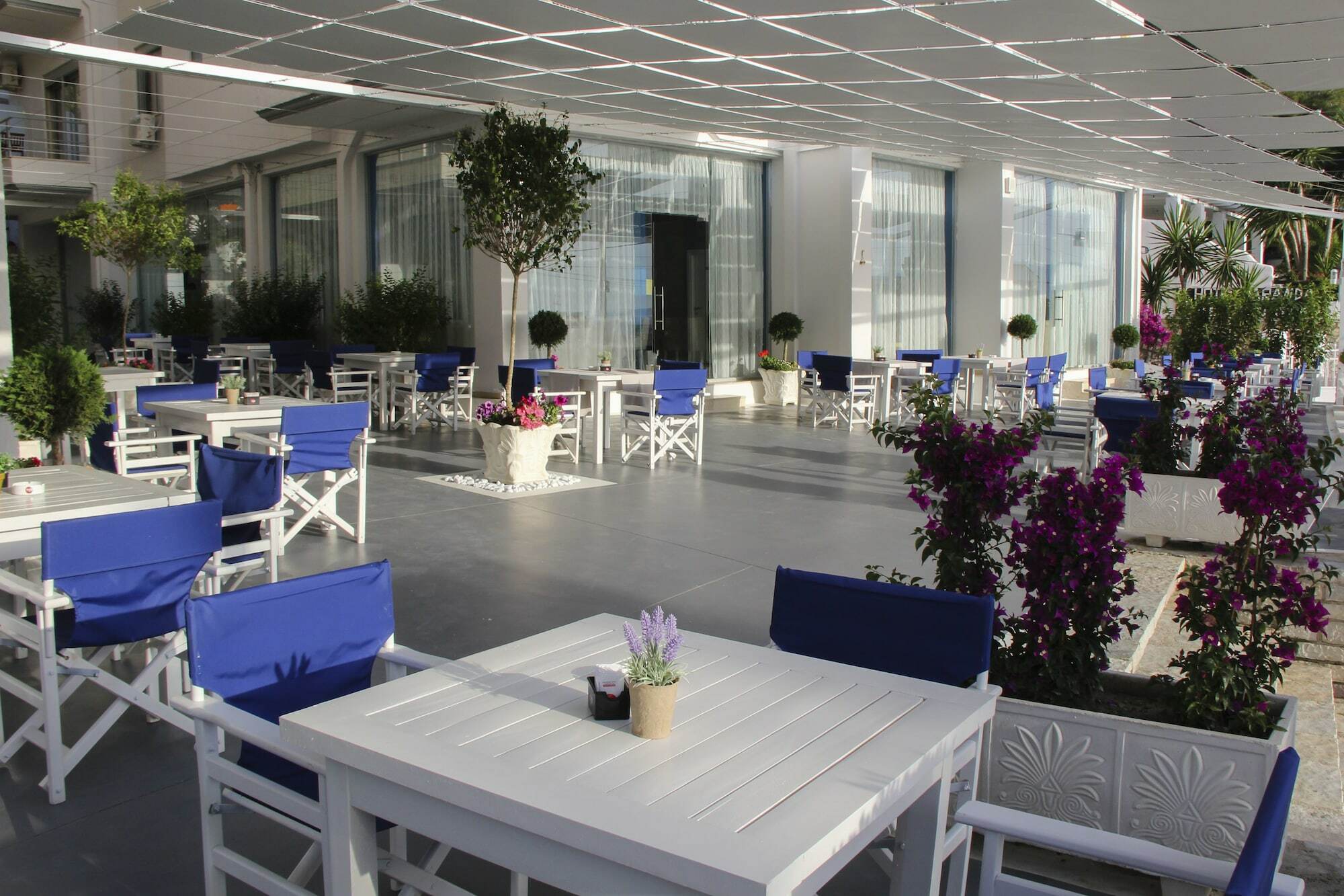 Sunrise Hotel Sarandë Eksteriør bilde